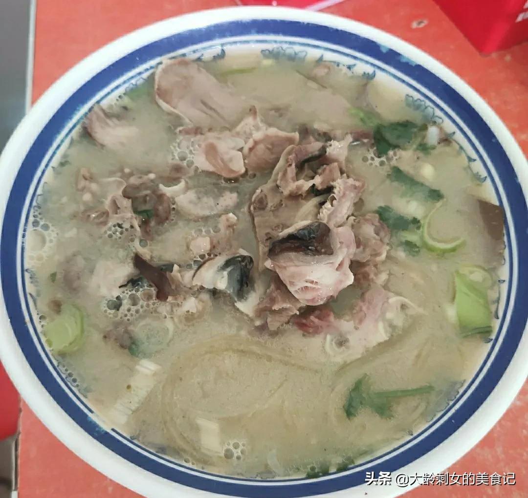 菏泽有哪些好吃的？<a href=http://www.xianroyal.com/tag/100/ target=_blank class=infotextkey>十大</a>必吃美食特色小吃排行榜