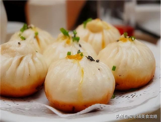 盘点上海十大必吃的美食（盘点上海让人垂涎三尺的特色美食）(2)